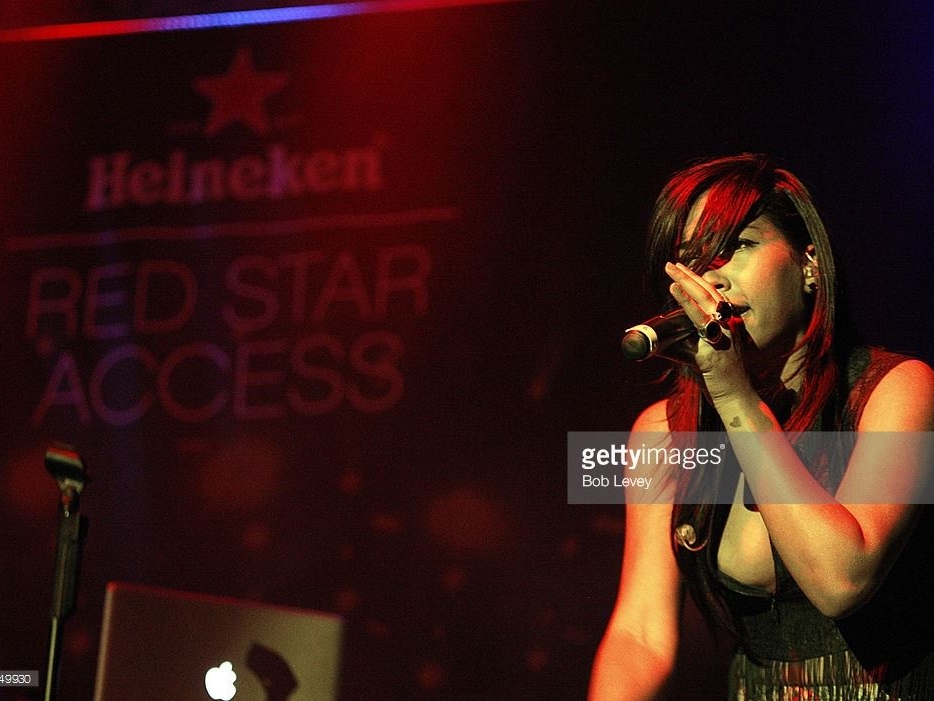 melanie-fiona-red-star-access