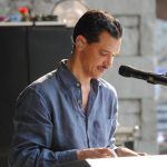 El DeBarge playing during sound check