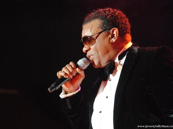 Ron Isley performing on The Reunion Tour at Chastain Park Amphitheatre