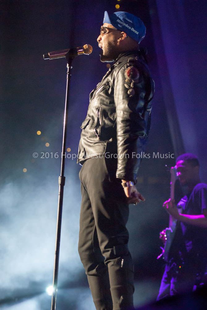 Ro James opening at the Philips Arena