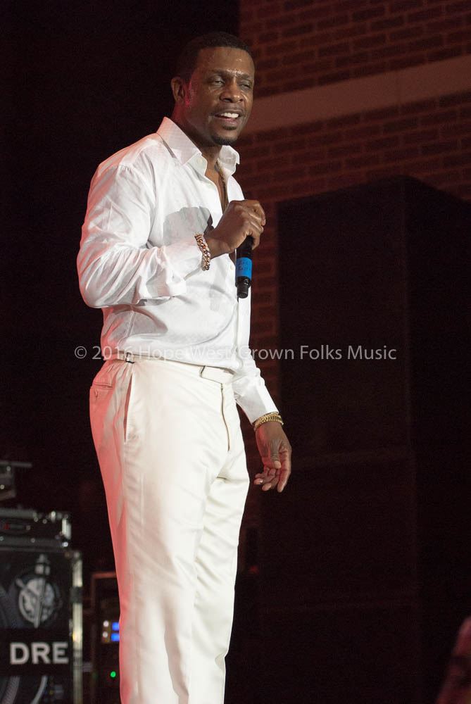 Keith Sweat performing at Wolf Creek